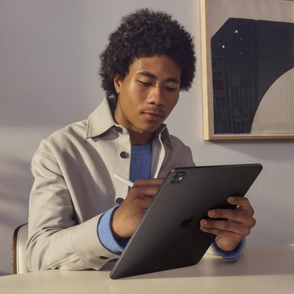 iPad Pro 11'' Wi‑Fi 256GB (Standard Glass)
